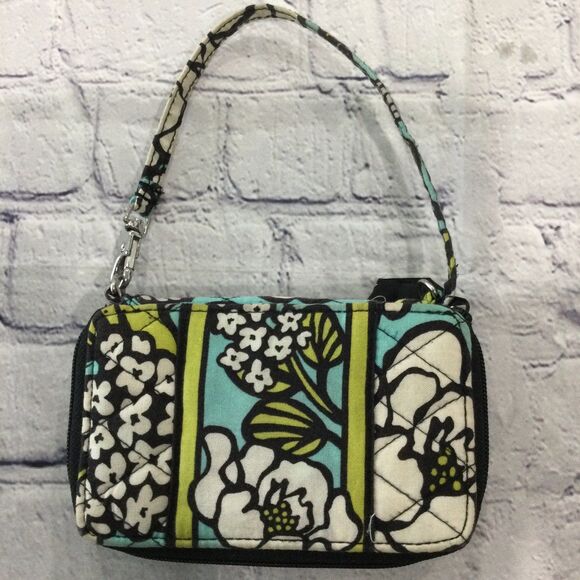 Vera Bradley Wallet Size 3" x 6" Multi Colors Zip Around - Picture 8 of 9